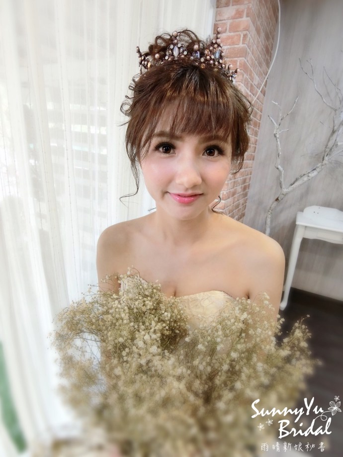 甜美｜皇冠｜魚尾｜新秘雨晴｜台北新娘秘書推薦