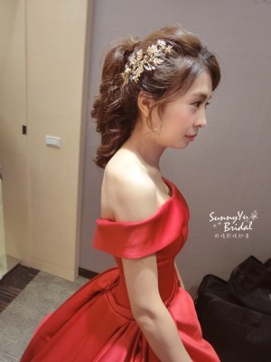 嘉義新娘秘書推薦|台北新娘秘書推薦|內湖新娘秘書推薦|新娘秘書推薦|清新氣質妝感|新娘秘書雨晴|新娘髮型|新娘妝容|結婚造型|紅色晚禮服|高馬尾造型