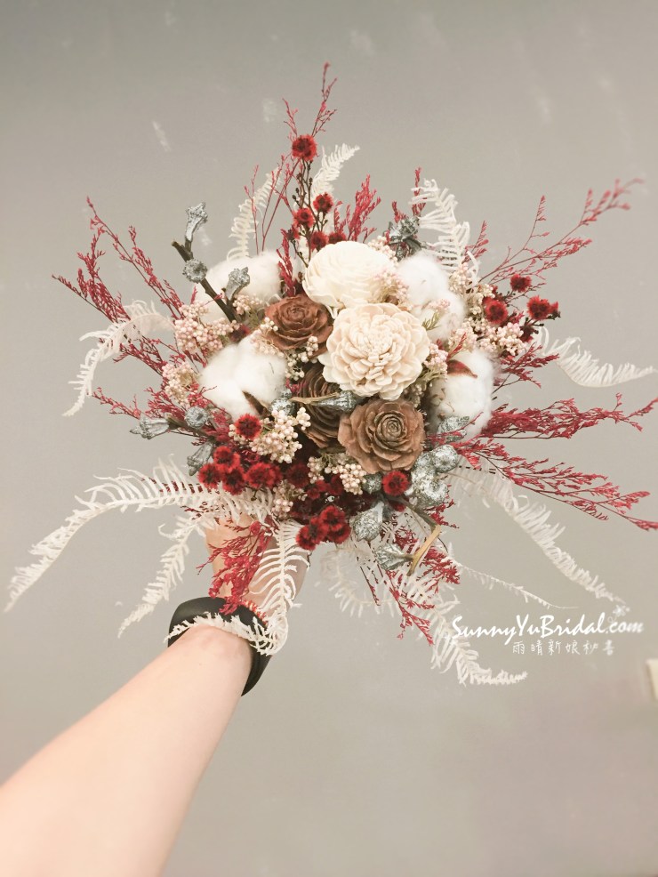 乾燥捧花｜新娘捧花｜台北新娘秘書｜紅色捧花｜紅白色乾燥捧花｜求婚捧花｜客製捧花