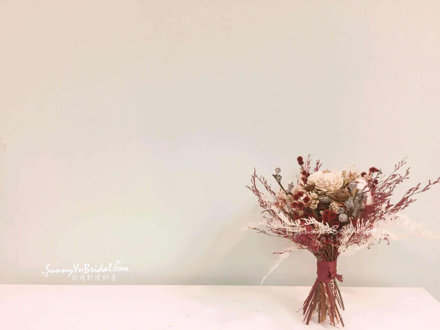 乾燥捧花｜新娘捧花｜台北新娘秘書｜紅色捧花｜紅白色乾燥捧花｜求婚捧花｜客製捧花