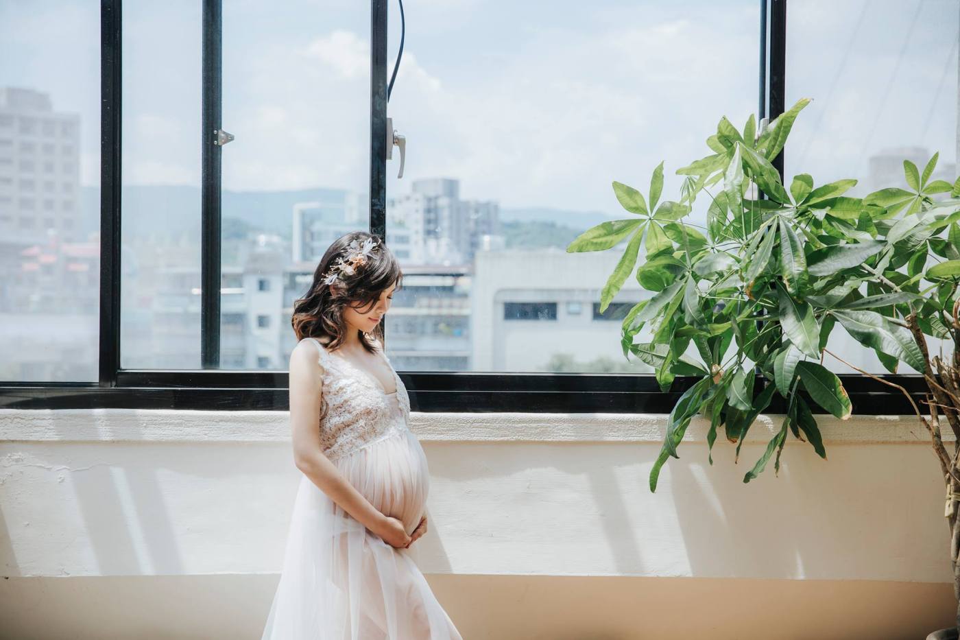 台北孕婦寫真｜台北內湖南港孕媽咪拍攝｜孕婦拍攝｜台北新秘推薦雨晴｜攝影師Luna｜LunaPhotography｜自然生活風孕婦｜唯美性感孕媽咪