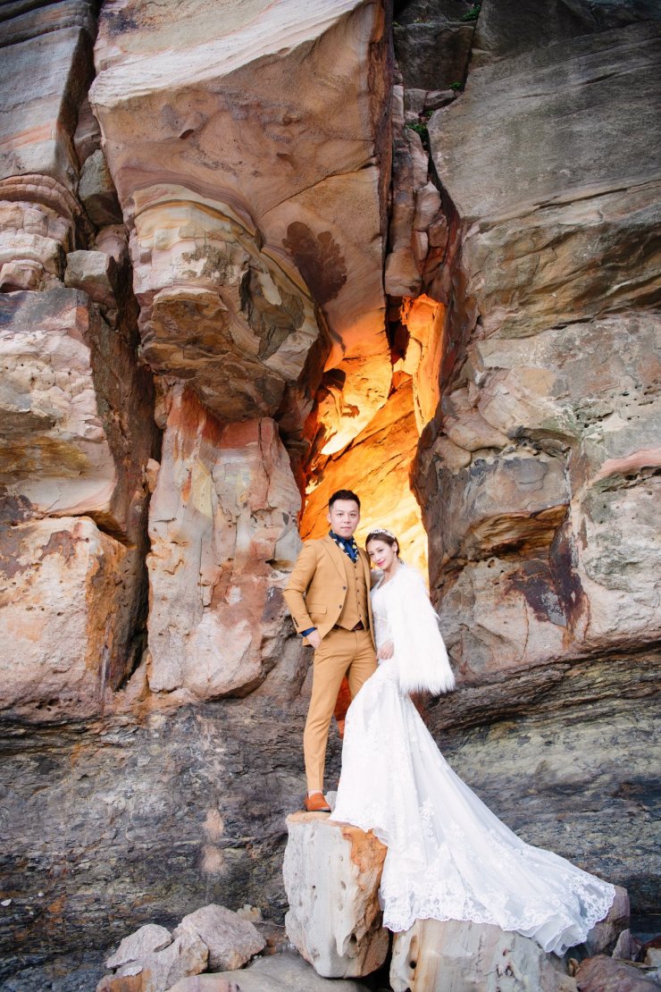 台北新娘秘書|新娘妝髮|新秘雨晴|婚攝彭彭|貳月婚紗|TM時間男人|新郎西裝|男士西服|霸氣|女王氣勢|皇冠|拖尾白紗